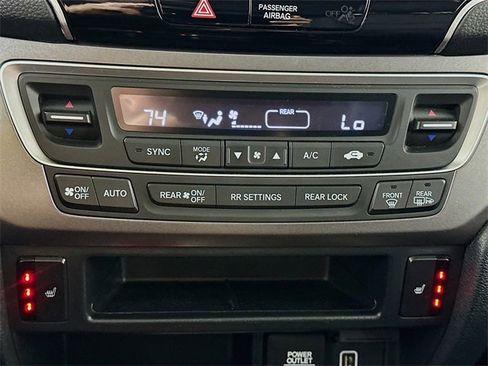 Certified 2021 Honda Pilot Special Edition image 25