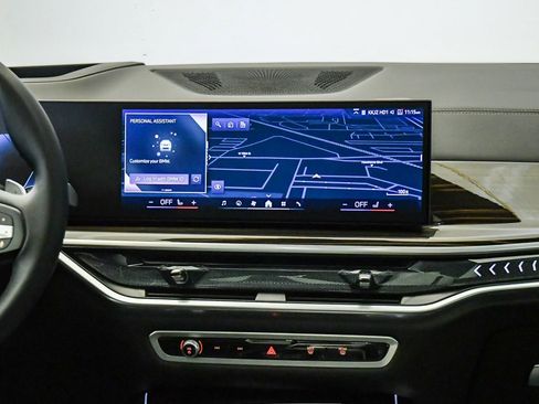 Used 2026 BMW X5 sDrive40i w/ Premium Package image 14