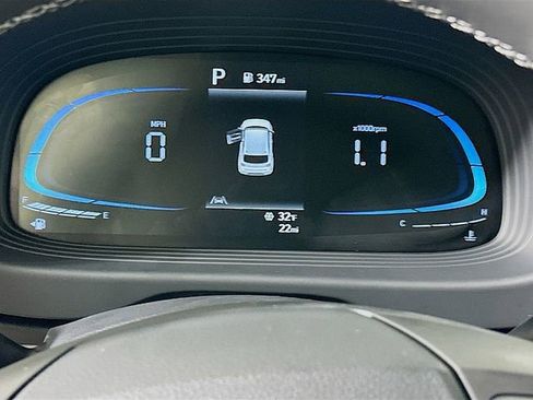 Used 2026 Hyundai Venue SEL FWD image 10
