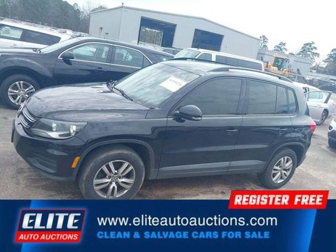Used 2017 Volkswagen Tiguan S image 28
