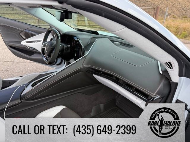 Used 2024 Chevrolet Corvette Z06 w/ Stealth Interior Trim Package RWD image 27