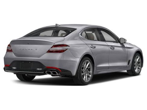Used 2023 Genesis G70 2.0T image 2