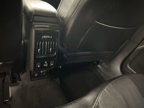 Used 2022 Jeep Compass Limited w/ Elite Group AWD/4WD image 18