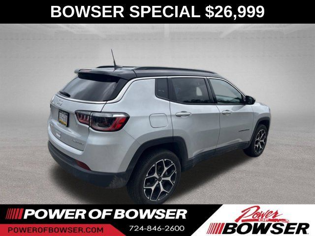 Used 2026 Jeep Compass Limited AWD/4WD image 3