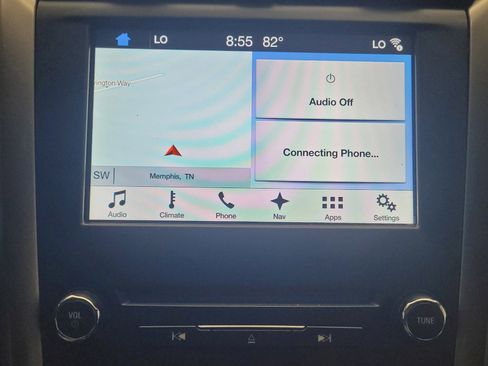 Used 2017 Ford Fusion SE w/ Fusion SE Technology Package FWD image 25