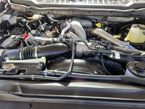 Used 2023 Ford F250 Lariat w/ Lariat Ultimate Package AWD/4WD image 31
