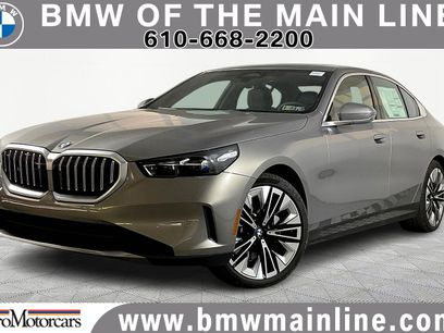 New 2026 BMW 530i xDrive w/ Premium Package