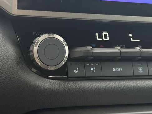 New 2026 Toyota Tundra Limited RWD image 22