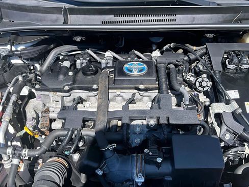 Used 2020 Toyota Corolla LE w/ Carpet Mat Package (TMS) image 30