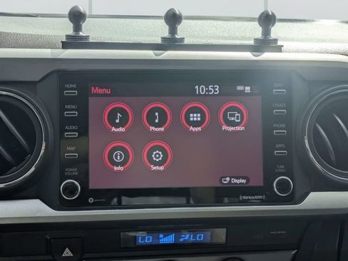 Used 2022 Toyota Tacoma SR5 w/ Technology Package RWD image 23