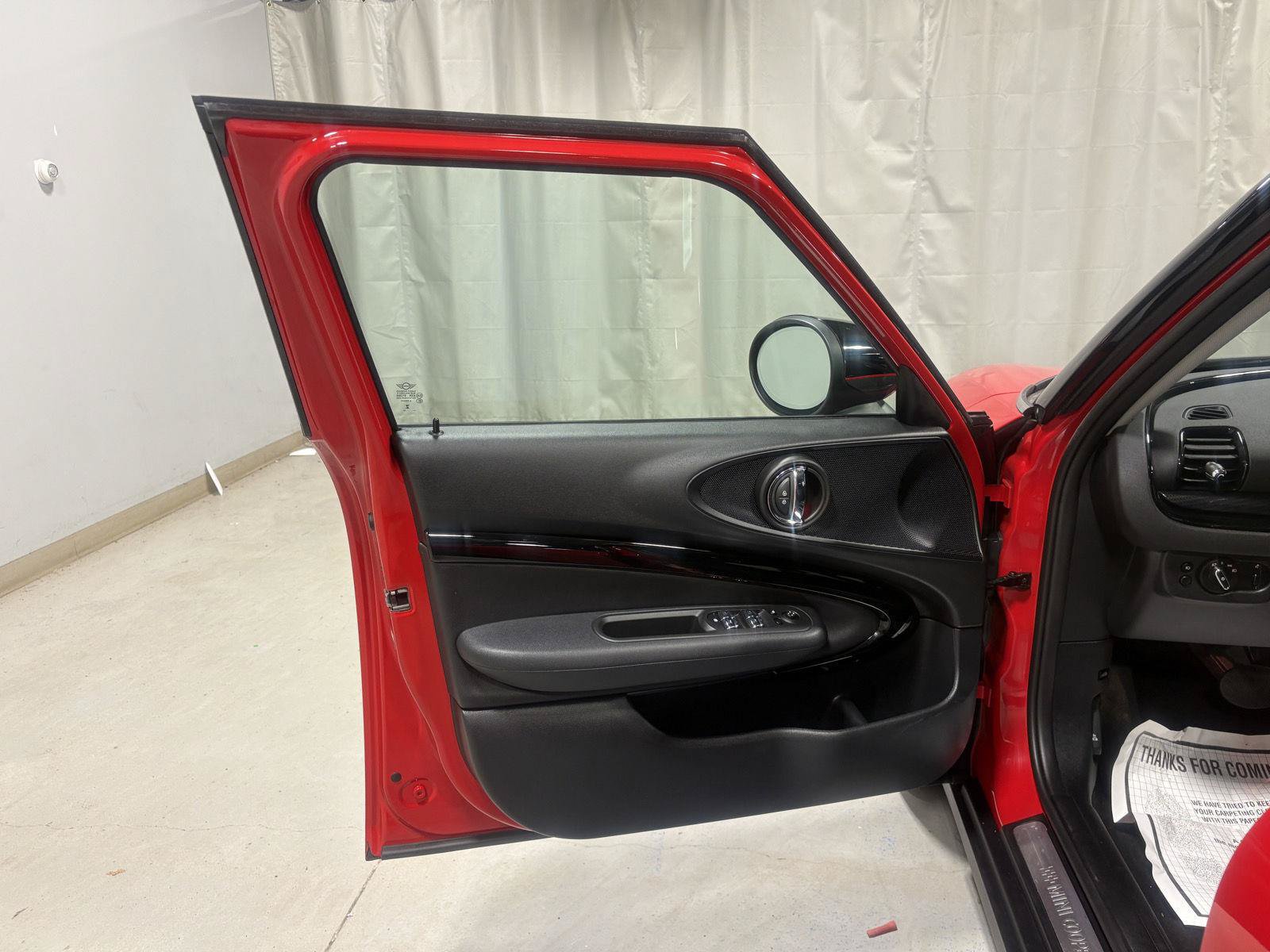 Used 2024 MINI Cooper Clubman S AWD/4WD image 15