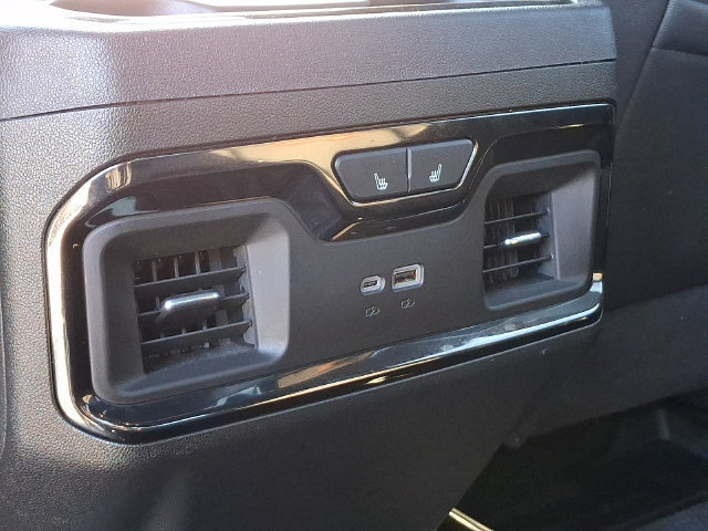 Used 2024 GMC Sierra 1500 AT4 w/ Technology Package AWD/4WD image 22