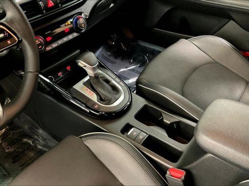 Used 2022 Kia Forte GT-Line w/ GT-Line Technology Package image 17