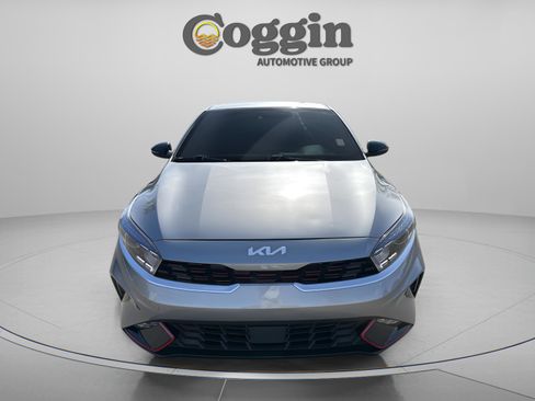 Used 2023 Kia Forte GT-Line w/ GT-Line Premium Package image 9
