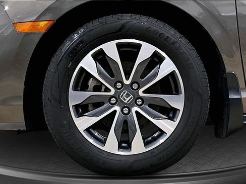 Used 2021 Honda Odyssey EX-L image 9