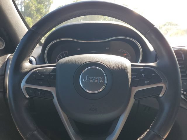 Used 2021 Jeep Grand Cherokee Laredo X RWD image 30