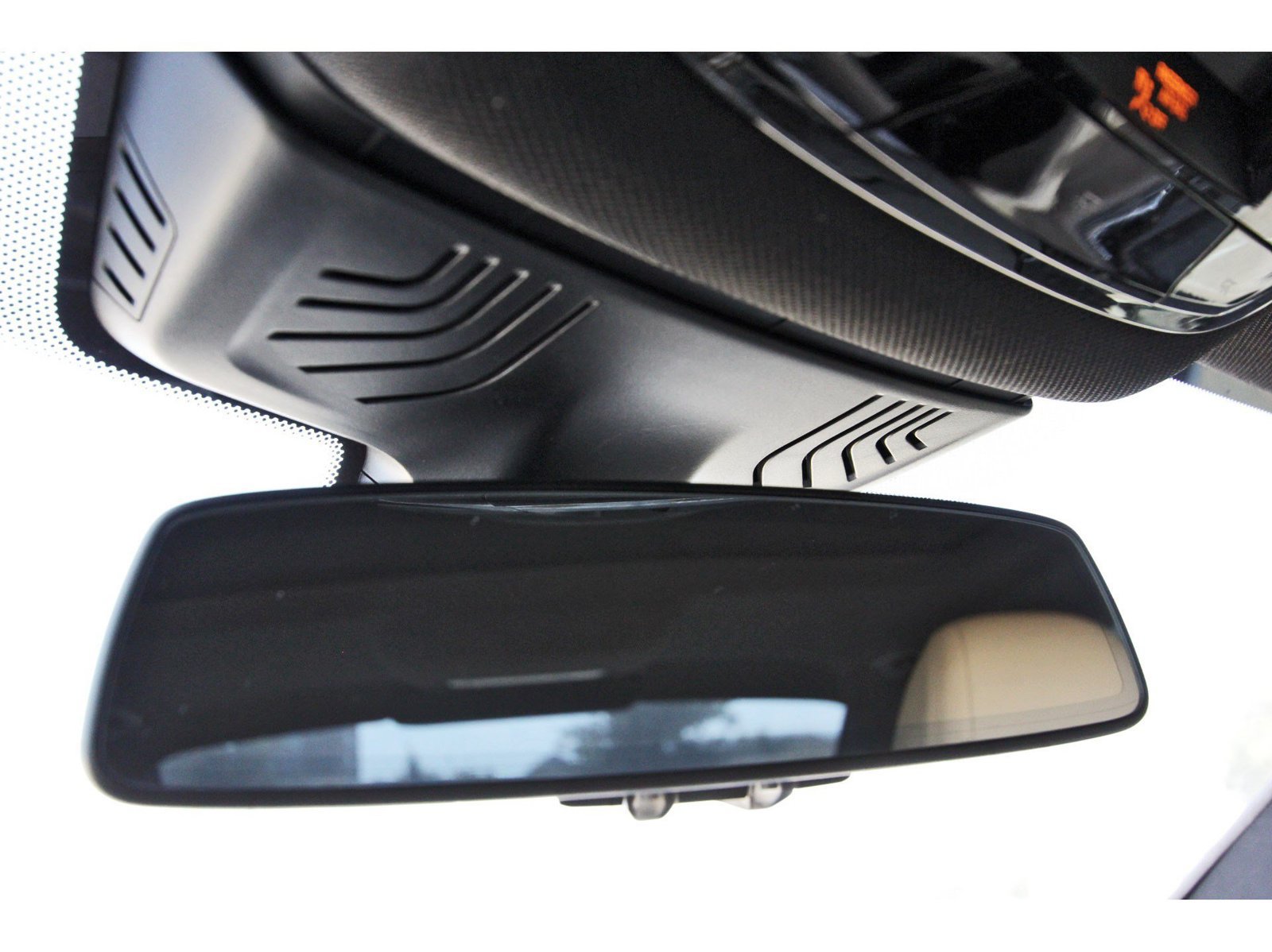 Used 2019 BMW 530e w/ Convenience Package RWD image 26