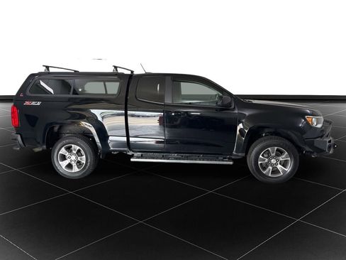 Used 2018 Chevrolet Colorado Z71 AWD/4WD image 6