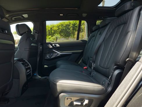 New 2027 BMW X7 M60i AWD/4WD image 9