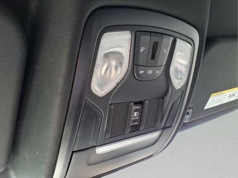 Used 2021 RAM 1500 Big Horn image 24