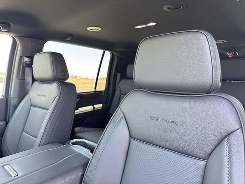New 2026 GMC Yukon XL Denali RWD image 22