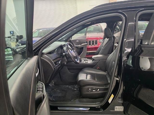 Used 2019 Cadillac XT4 Sport AWD/4WD image 37