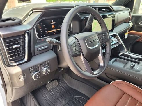 New 2026 GMC Sierra 2500 Denali Ultimate w/ Max Trailering Package AWD/4WD image 23