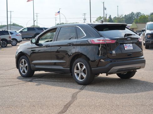 Used 2024 Ford Edge SEL w/ Convenience Package AWD/4WD image 6