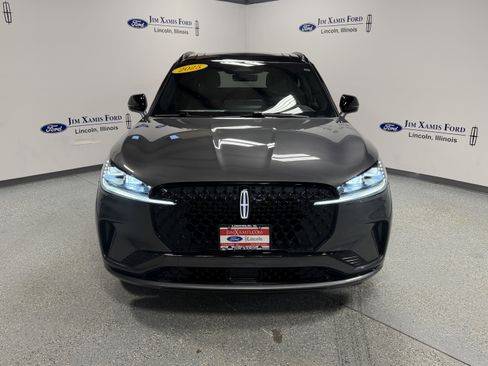 Used 2025 Lincoln Aviator Black Label w/ Black Label Special Edition image 2