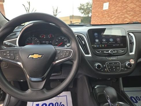 Used 2024 Chevrolet Malibu LT FWD image 10