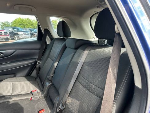 Used 2018 Nissan Rogue S AWD/4WD image 24