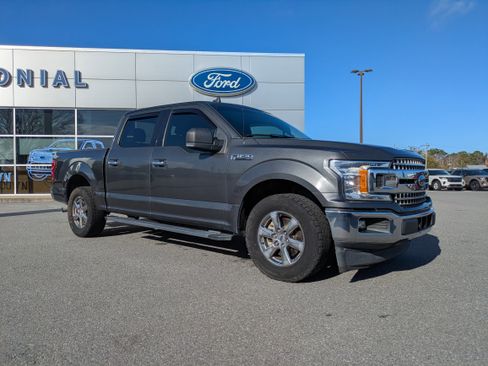 Used 2020 Ford F150 XLT w/ Equipment Group 302A Luxury image 2