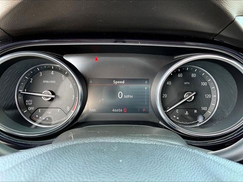 Used 2022 Buick Encore GX Preferred w/ Sport Touring Package FWD image 13