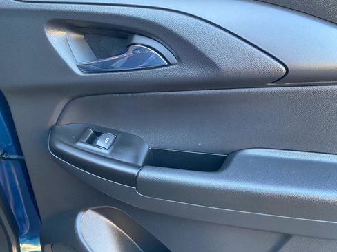 Used 2021 Chevrolet TrailBlazer LS image 40