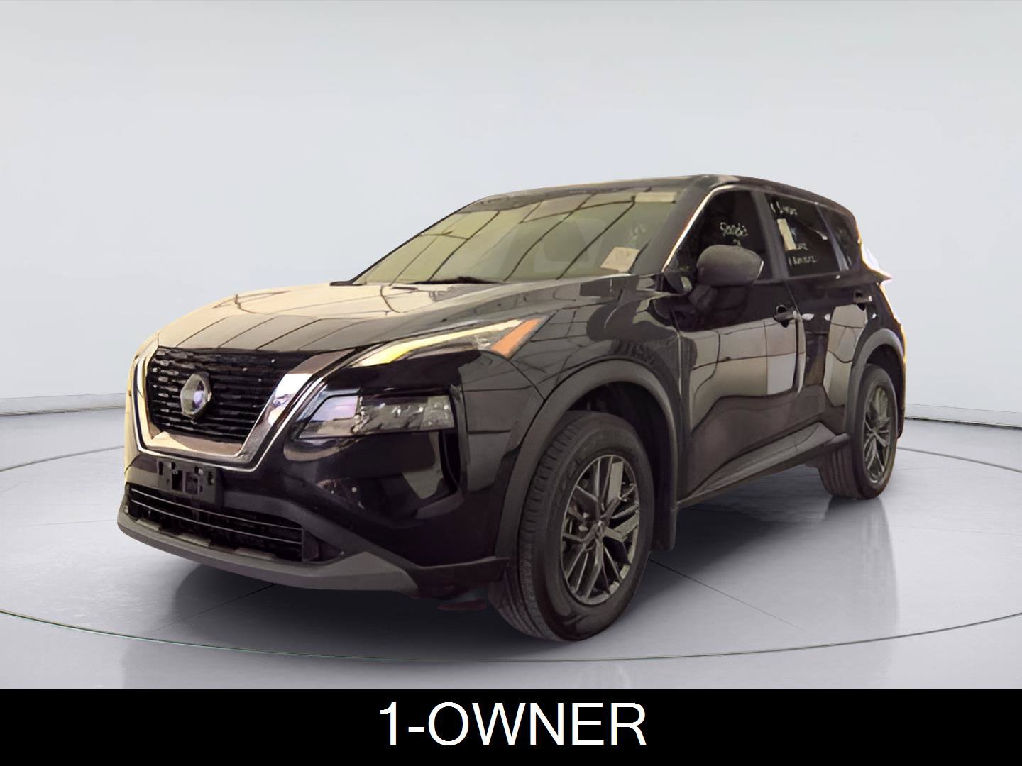 Used 2023 Nissan Rogue S FWD image 1