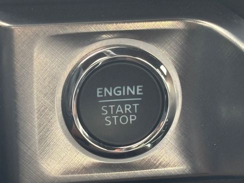 Used 2025 Ford F350 King Ranch w/ Chrome Package image 20