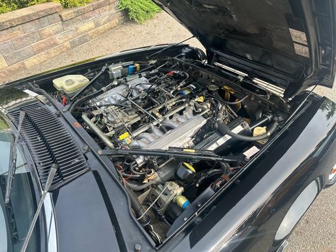 Used 1990 Jaguar XJS V12 Convertible RWD image 12