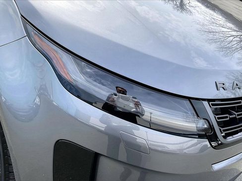 Used 2026 Land Rover Range Rover Evoque S image 31