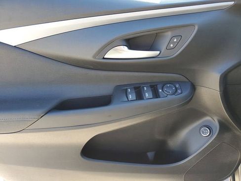 New 2026 Buick Envista Preferred w/ Convenience II Package FWD image 16