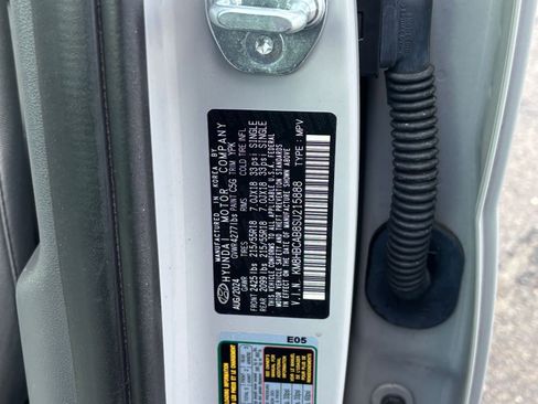 Used 2025 Hyundai Kona SEL image 24