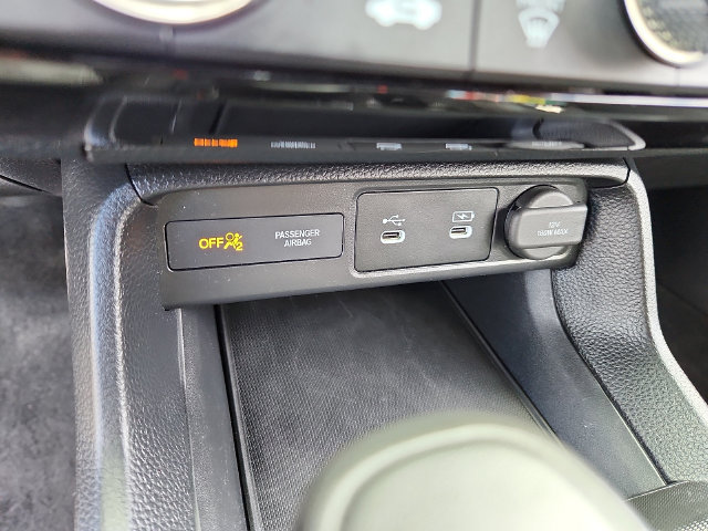 Used 2025 Honda Civic Sport image 24