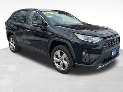 Used 2021 Toyota RAV4 Limited image 8