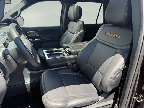 New 2027 Ford Expedition Tremor w/ Driver's Package AWD/4WD image 10