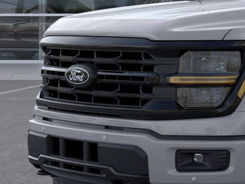 New 2026 Ford F150 XLT w/ Equipment Group 302A MID AWD/4WD image 18