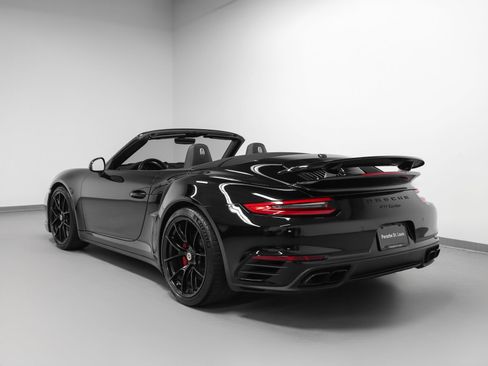 Used 2018 Porsche 911 Turbo AWD/4WD image 3