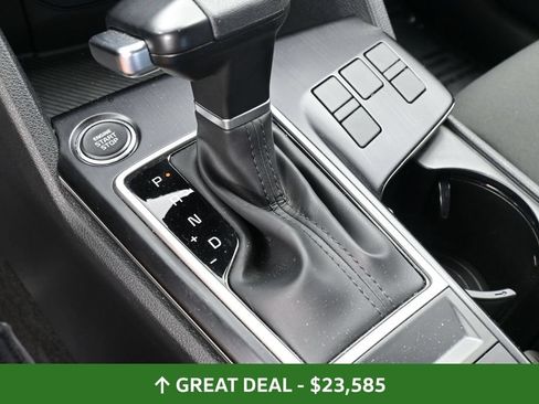 Used 2026 Kia Sportage LX FWD image 24