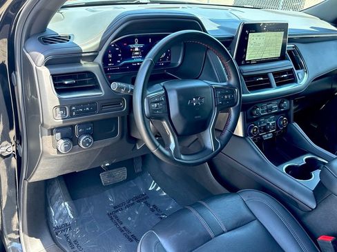 Used 2024 Chevrolet Suburban RST RWD image 8