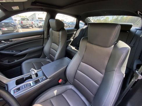 Used 2022 Honda Accord Sport image 22