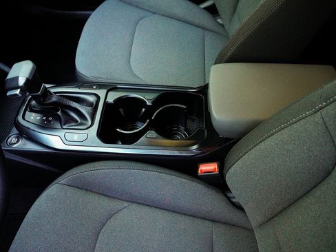 Used 2025 Kia K4 LX image 16