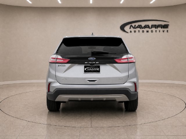 Used 2024 Ford Edge SEL AWD/4WD image 6